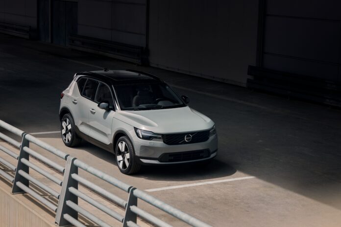 Volvo XC40 und EX40 starten ins Modelljahr 2027 Volvo XC40 und EX40 starten ins Modelljahr 2027