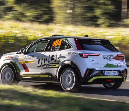 Elektrisierendes Debüt in Sanremo: ADAC Opel GSE Rally Cup erobert Italien ADAC Opel GSE Rally Cup