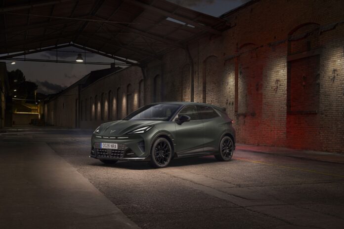 CUPRA Raval „CUSTOM CUPRA by ABT Pariser Autosalon CUPRA Raval „CUSTOM CUPRA by ABT